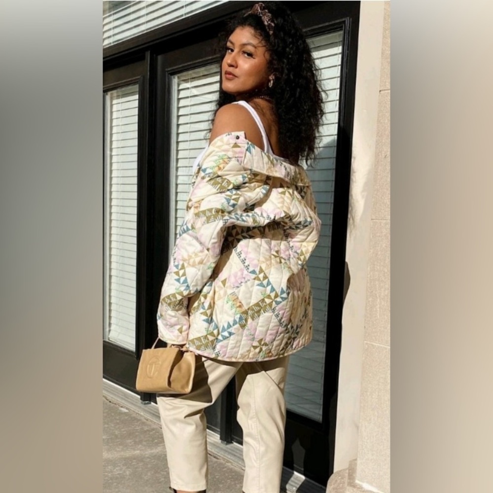 Cozy Cream And Pink Patchwork Quilted Cotton Jack… - image 3